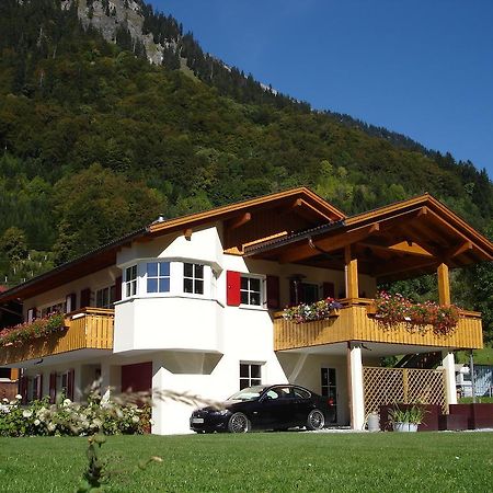 Haus Telisia Apartment Klosterle am Arlberg Bagian luar foto